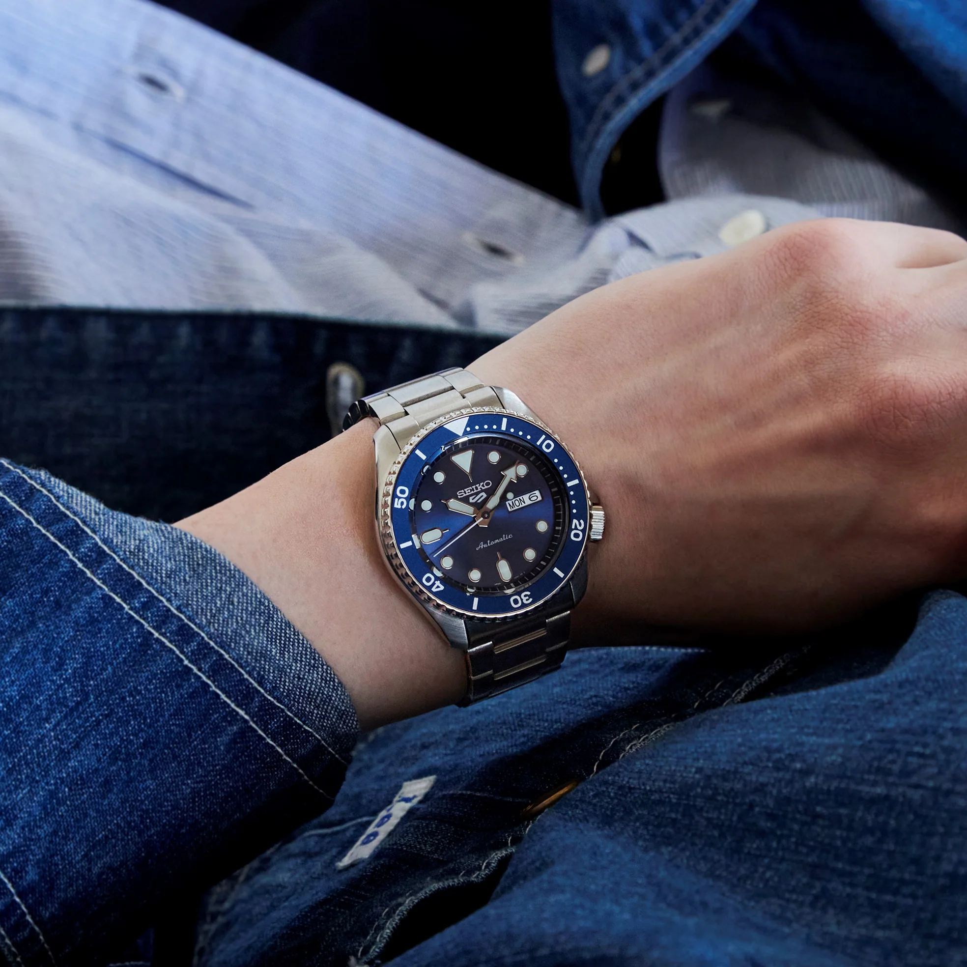 Seiko 5 Sports Blue Sunray Dial - Image 4