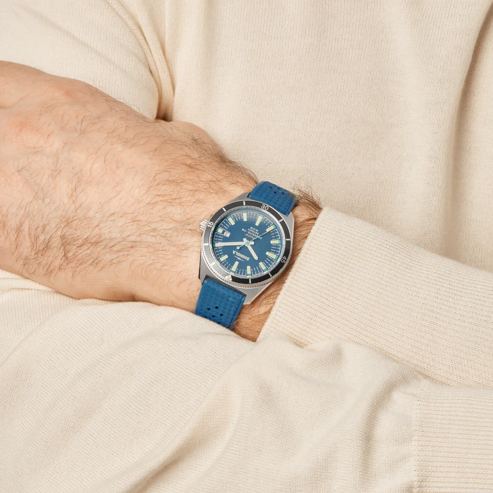 Shinola Duck Watch With Rubber Strap - Image 6
