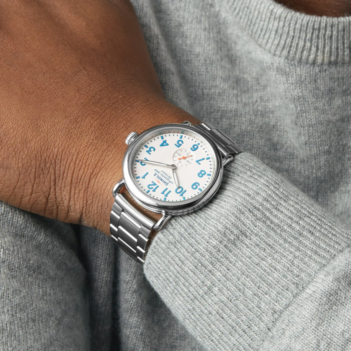 Shinola 41MM Runwell Velvet Alabaster with Blue Index Steel Watch - Image 5