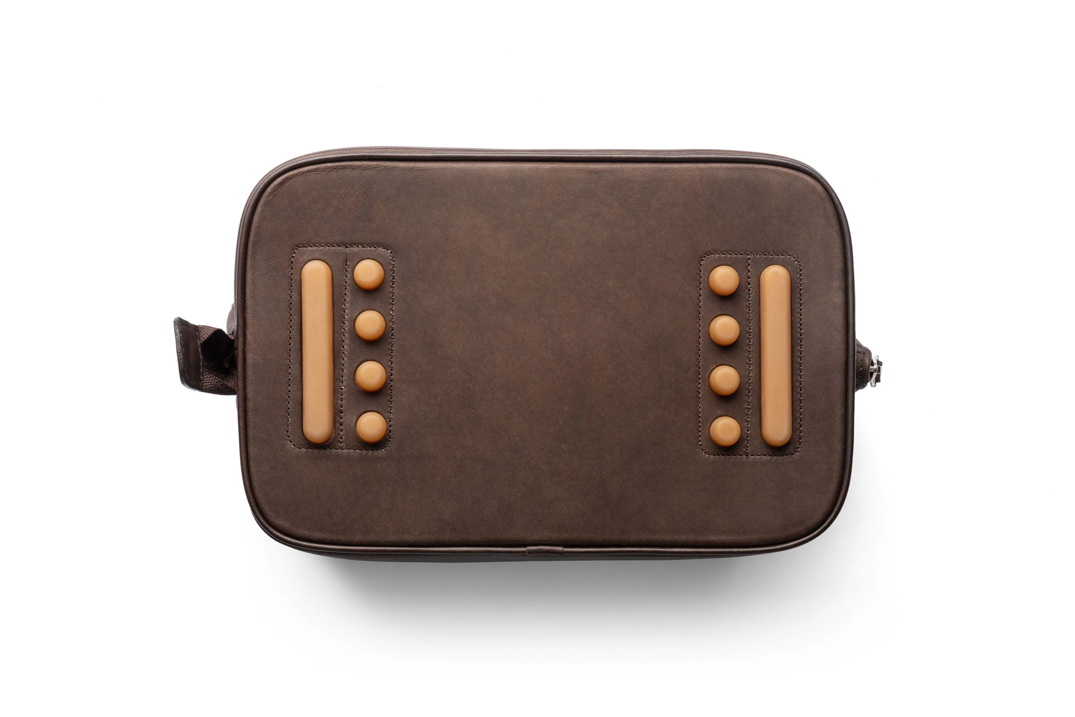Traditional Leather Travel Bag In Brown Or Black Leather - Image 13